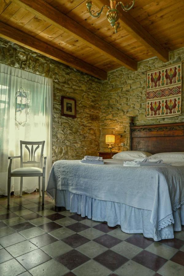 Bed and Breakfast Cortis Antigas Gesturi Exterior foto